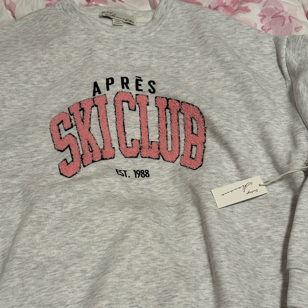 Apres Ski Club Sweatshirt